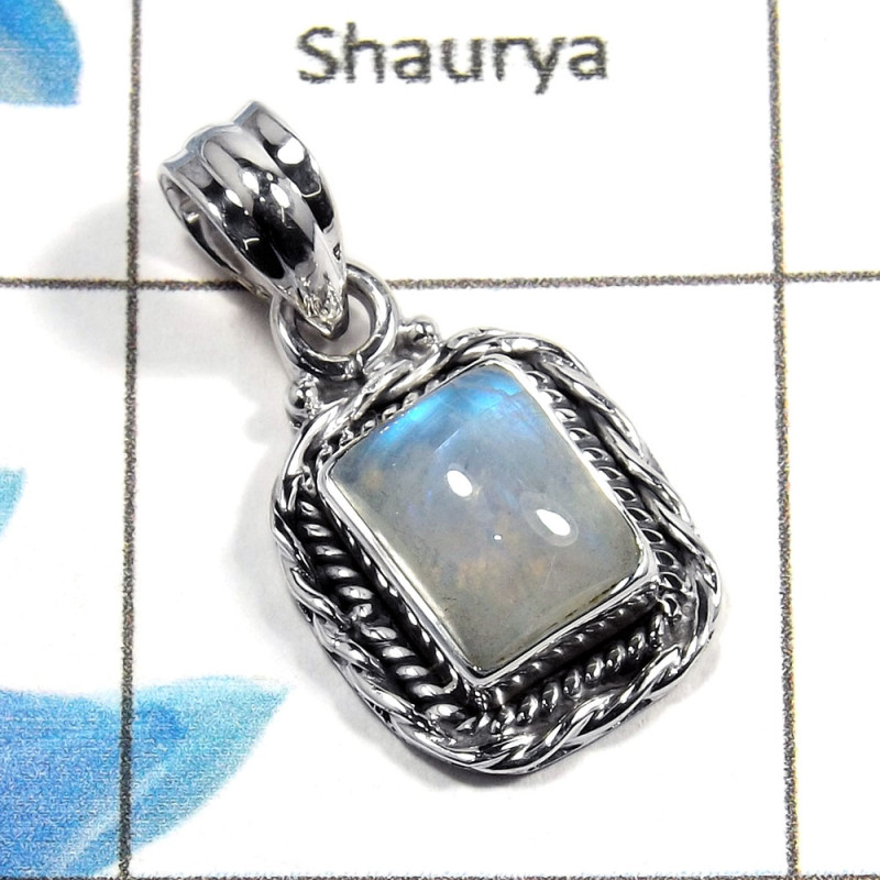 Rainbow Moonstone Cab I - NSP979 - Natural Rainbow Moonstone Cab Gemstone 925 Sterling Silver Designer Pendant