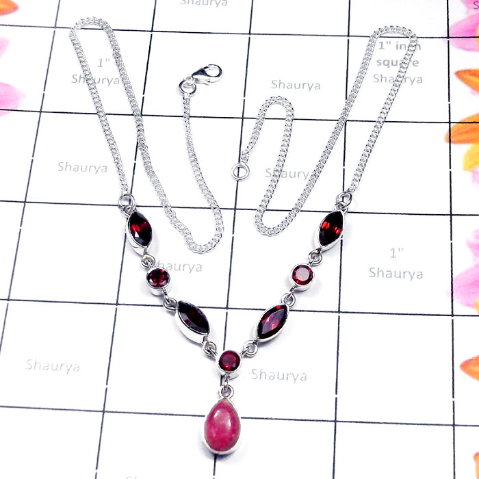 Garnet A - SDN998-Cut and Cab Gemstone Exclusive Silver Necklace