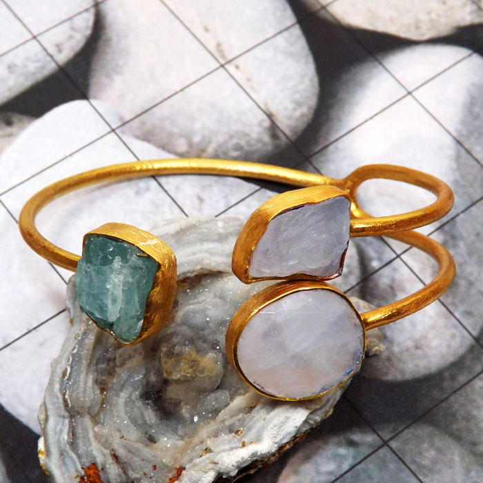 Aqua n Rainbow Rough O - RGP981-Genuine Rough Gemstone Made in 925 Silver Gold Plated Mat