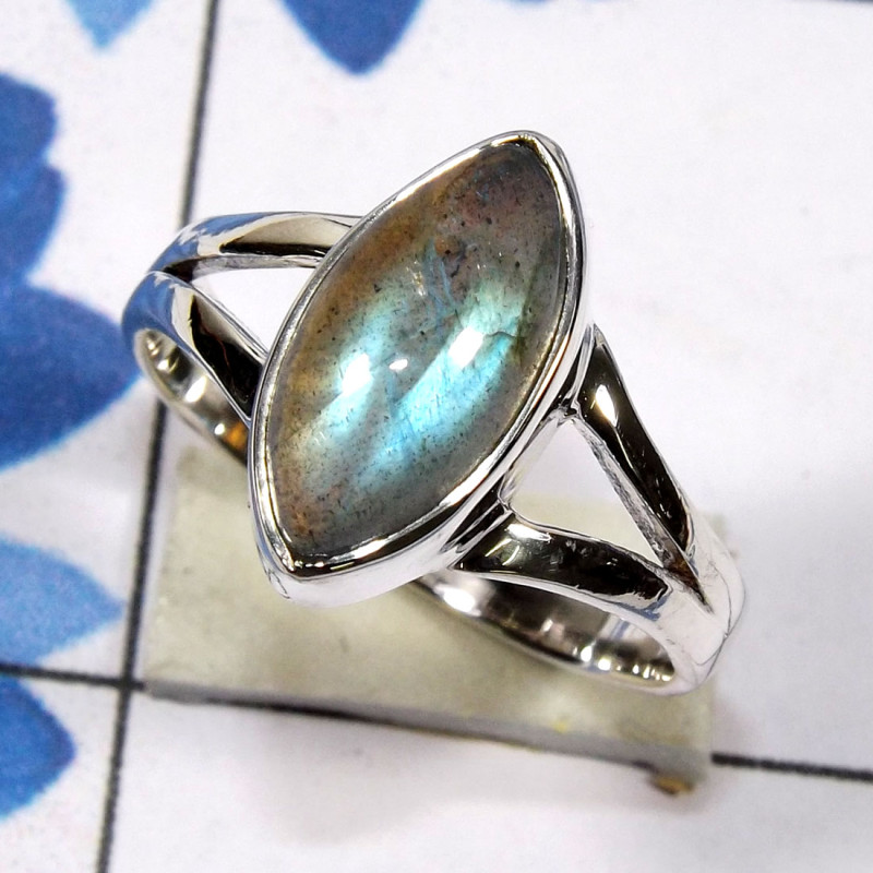 Labradorite Cab B - PSR845 - 925 Sterling Silver Plain Setting Ring With Geniune Gem