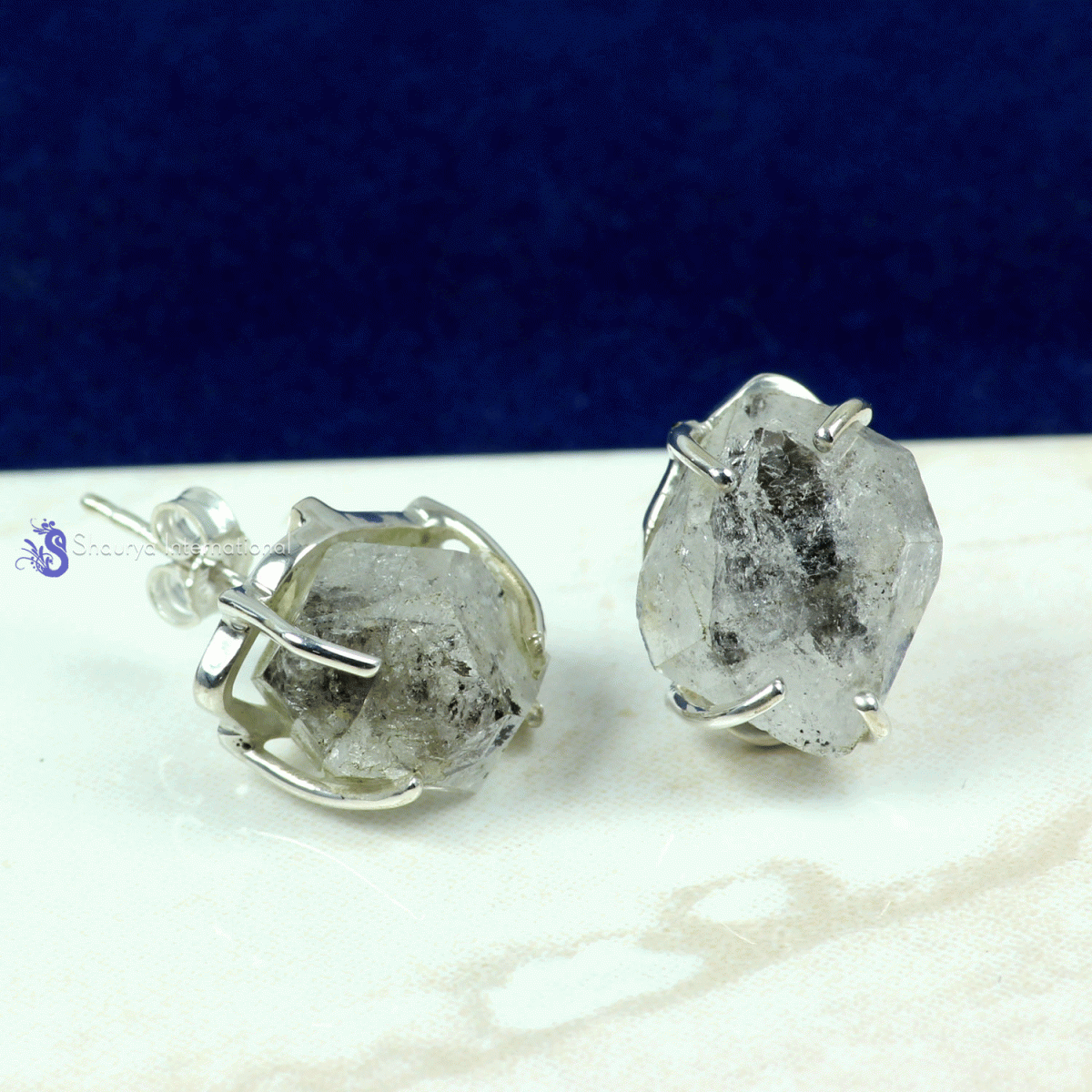 Herkimer Druzy D - SSE889- NATURAL DRUZY & ROUGH GEMSTONE PRONG & PLAIN SETTING EAR