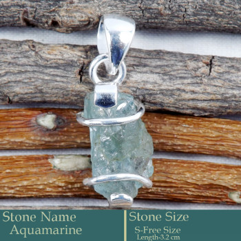 Aquamarine Rough H - RPP985-Gorgeous New Rough Gemstone 925 Silver Pendant Wholesale