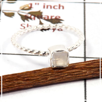 Rainbow Moonstone Cut B - STK936-925 Silver Handmade Light Weight Stacking Ring With Cut Gemstone